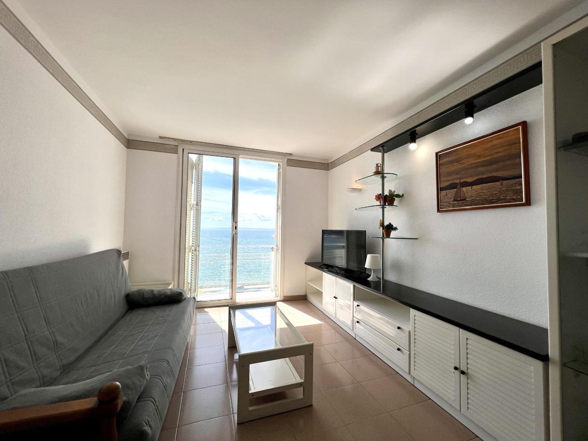 Rhode Vista Al Mar Apartment Росес Екстериор снимка